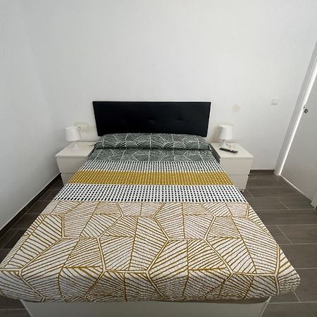 Apartamentos Montalvo Metropolis C ตอร์เรโมลิโนส ภายนอก รูปภาพ